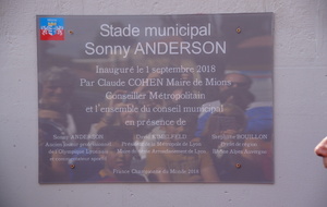 Inauguration du stade Sonny Anderson